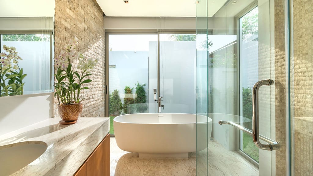 Grandeur and Innovation Renovation Ideas for Spacious Bathrooms